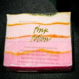 Zeep Bomb Cosmetics "Pink Potion"